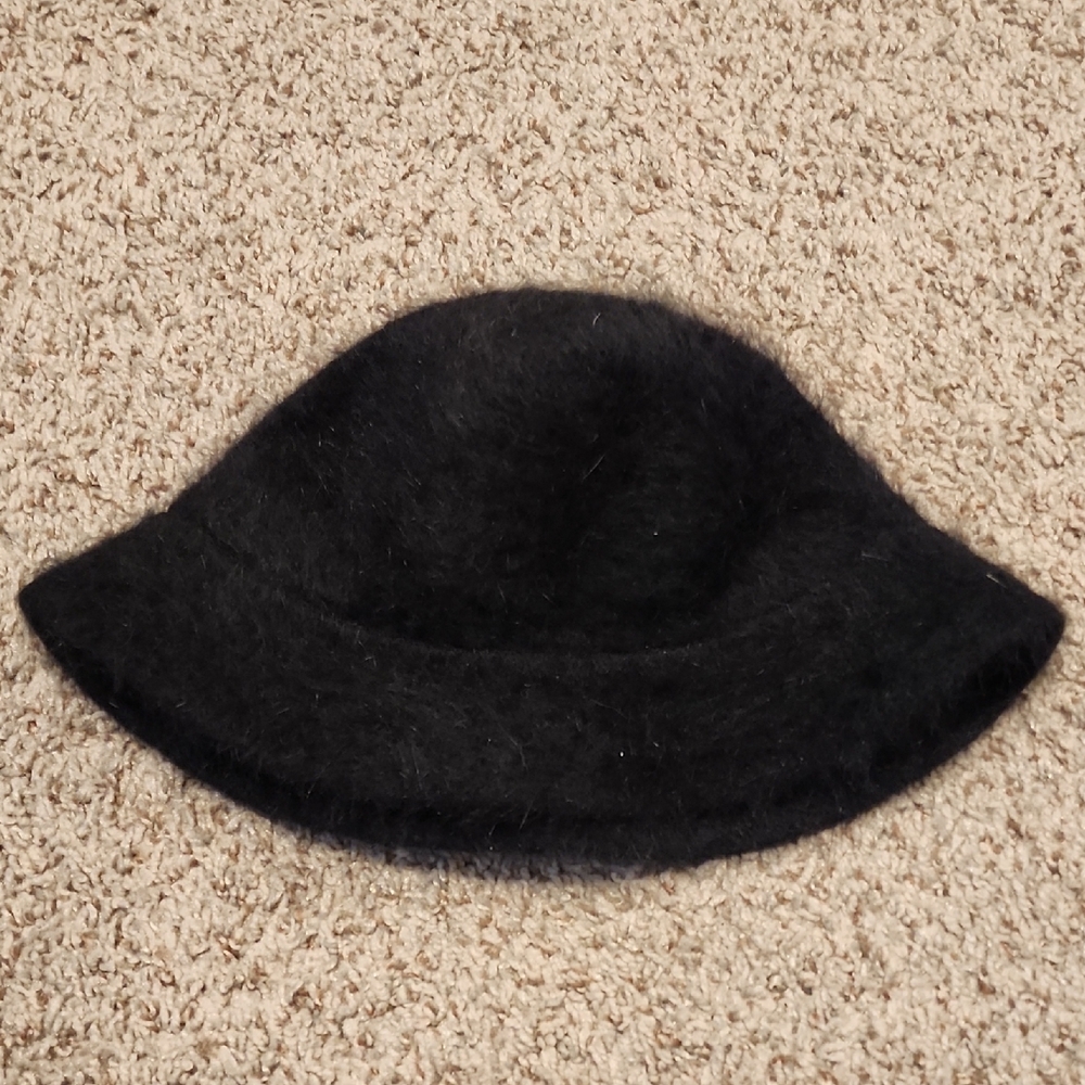 Angora Blend Bucket Hat - BLACK
